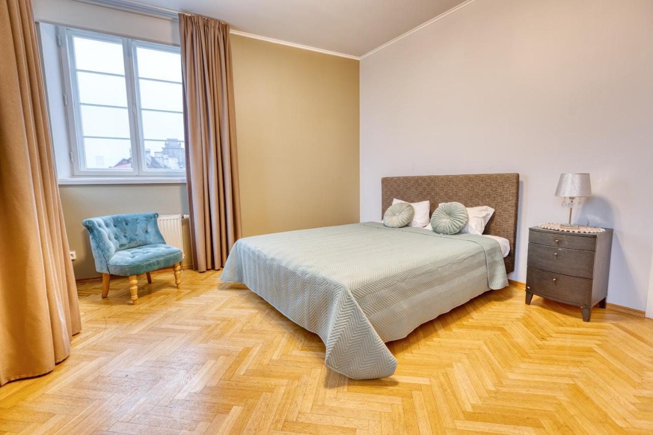 Historic Residence Apartments At Old Town Tallinn Luaran gambar
