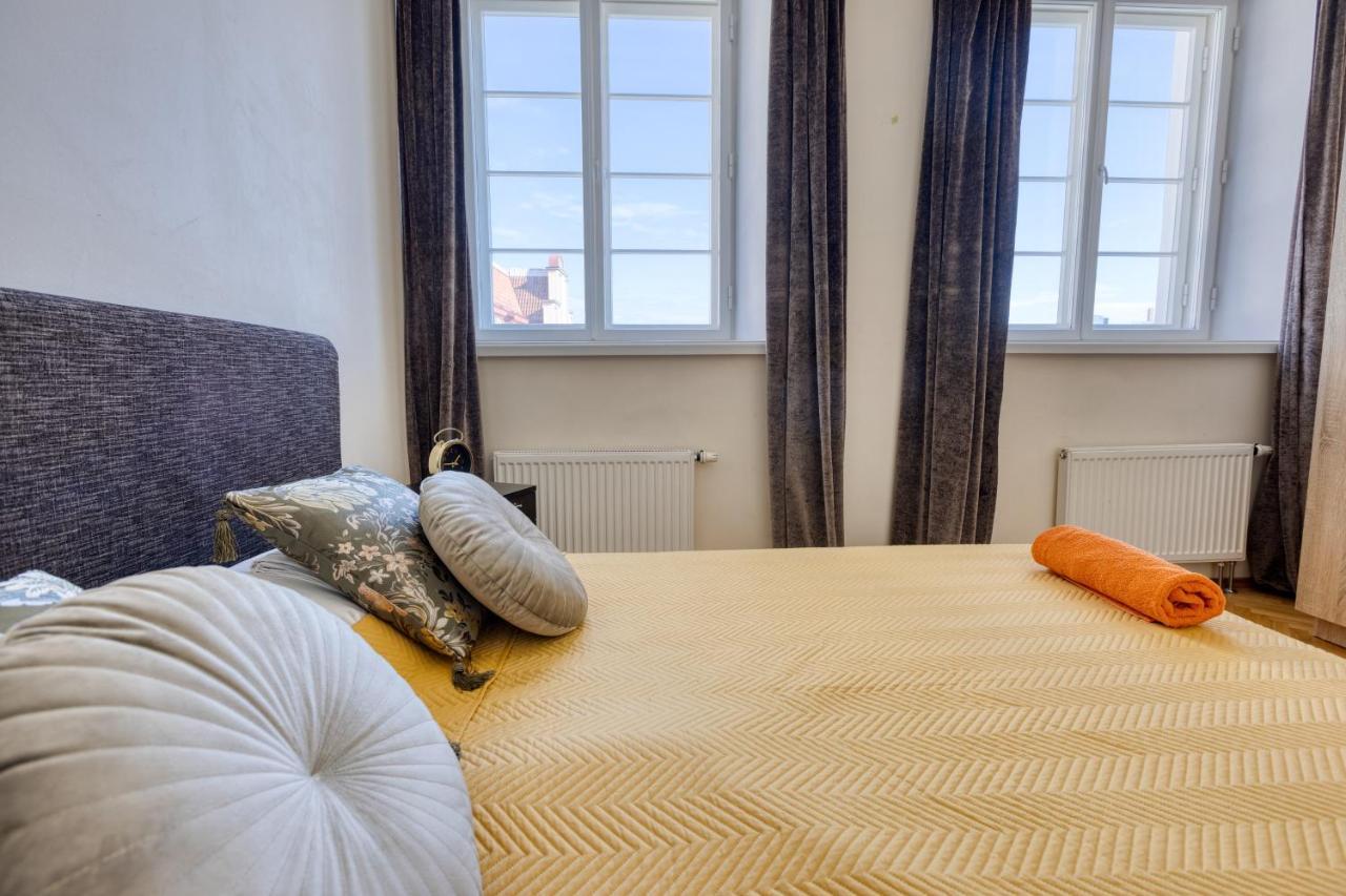 Historic Residence Apartments At Old Town Tallinn Luaran gambar
