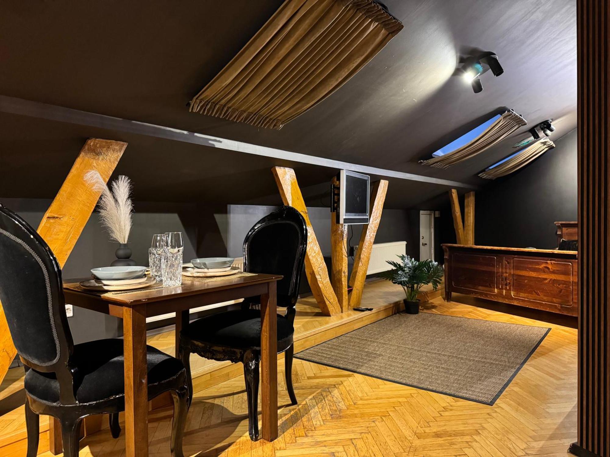 Historic Residence Apartments At Old Town Tallinn Luaran gambar